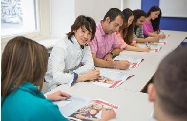 國際碩士管理社會科學學費